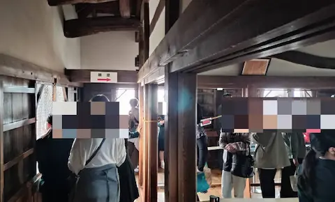 彦根城