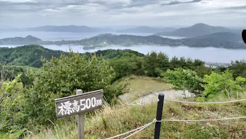 成合山パノラマ展望台