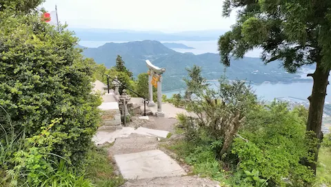 倉岳神社